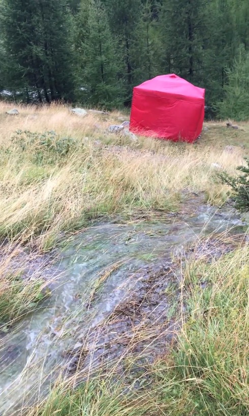 Les debordements evitent la tente de controle 1